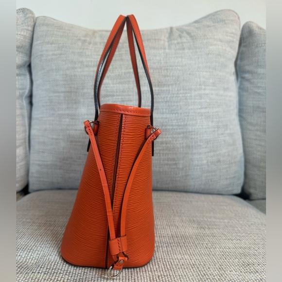Louis Vuitton Neverfull PM Orange Epi - Picture 6 of 16